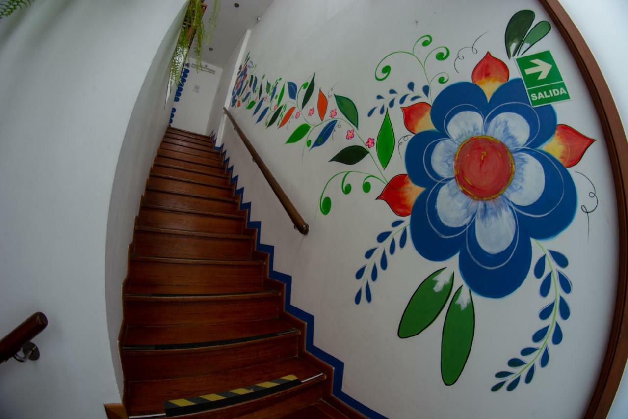Bed & Breakfast - La Casa De Ceci Lima Zewnętrze zdjęcie